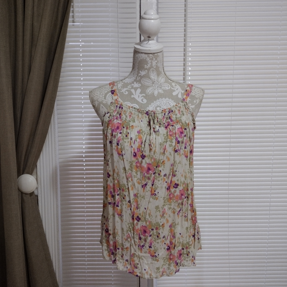 🌺FREE WITH PURCHASE OVER $10***OLD NAVY STRAPPY TUNIC